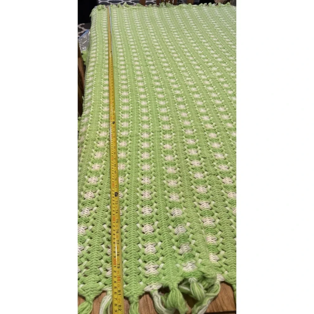 VTG Crochet Granny Square Blanket Green White Fringe Cottage Grandma 83X63 In